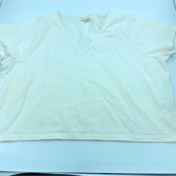 Madewell Tops - Madewell Boxy White Cropped T-Shirt - XXL